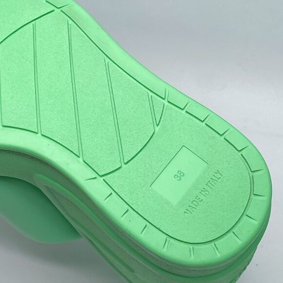 Fendi Leather Wedge Sandals size 38 - Picture 16 of 16